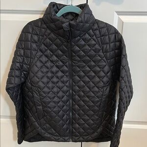 Athleta Whisper Featherless Puffer Jacket